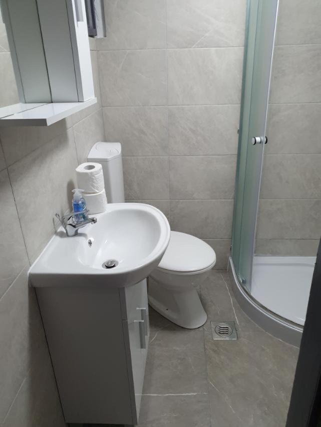 Marton Apartment คิร์ก ภายนอก รูปภาพ