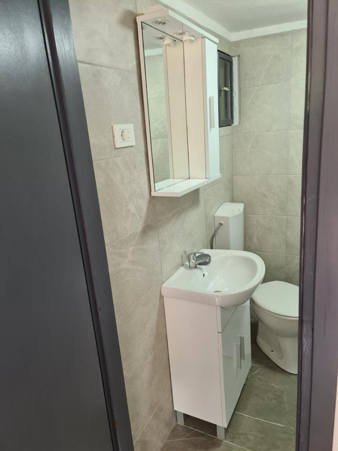 Marton Apartment คิร์ก ภายนอก รูปภาพ